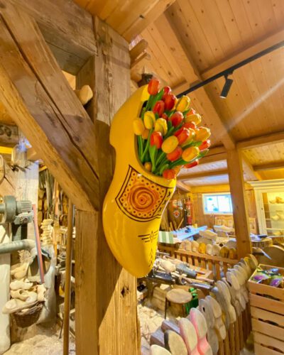 7eddcfdc-fc00-4129-afbb-0b49f1decb47