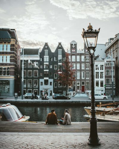 Amsterdam -unfolded-with-Canal-lamp