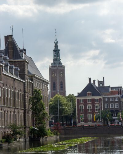 the-hague-1006882_1920
